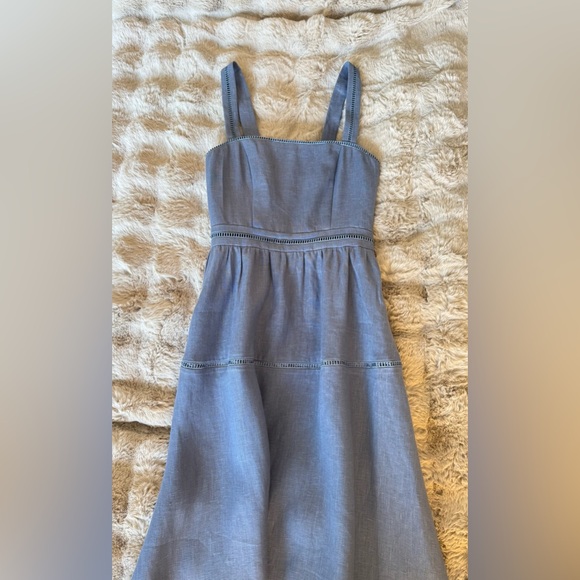 Reformation Everett Linen Dress in Cornflower.Brand new without tags,never worn. - Picture 10 of 16